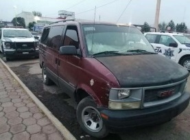 Aseguran dos camionetas que contenían “huachicol” en colonia Jorge Berganza