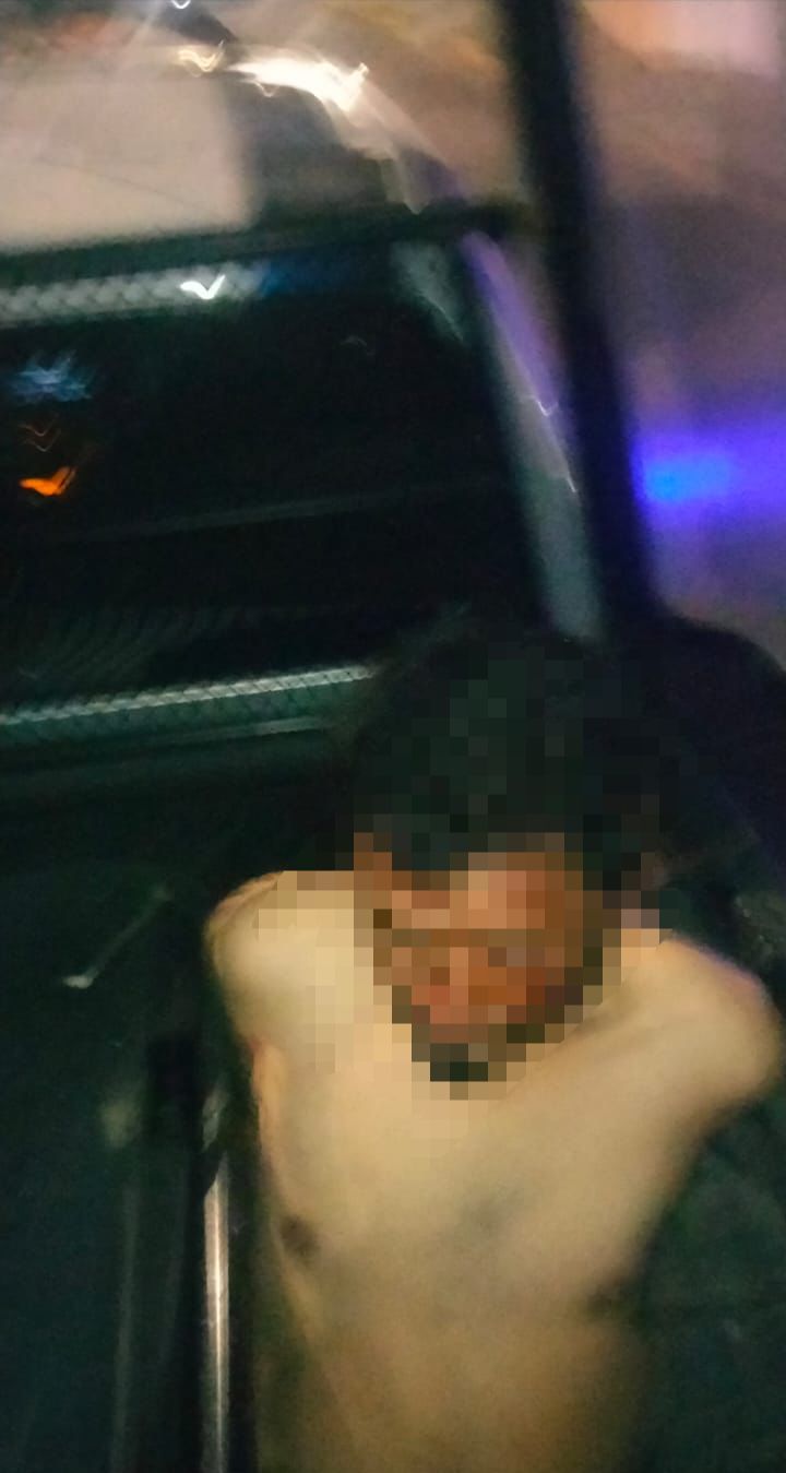 Tunden vecinos de la colonia Francisco I Madero a presunto ladrón