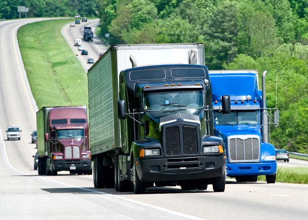 Auto-transportistas tendrán hasta el 31 de mayo para cumplir con verificación obligatoria