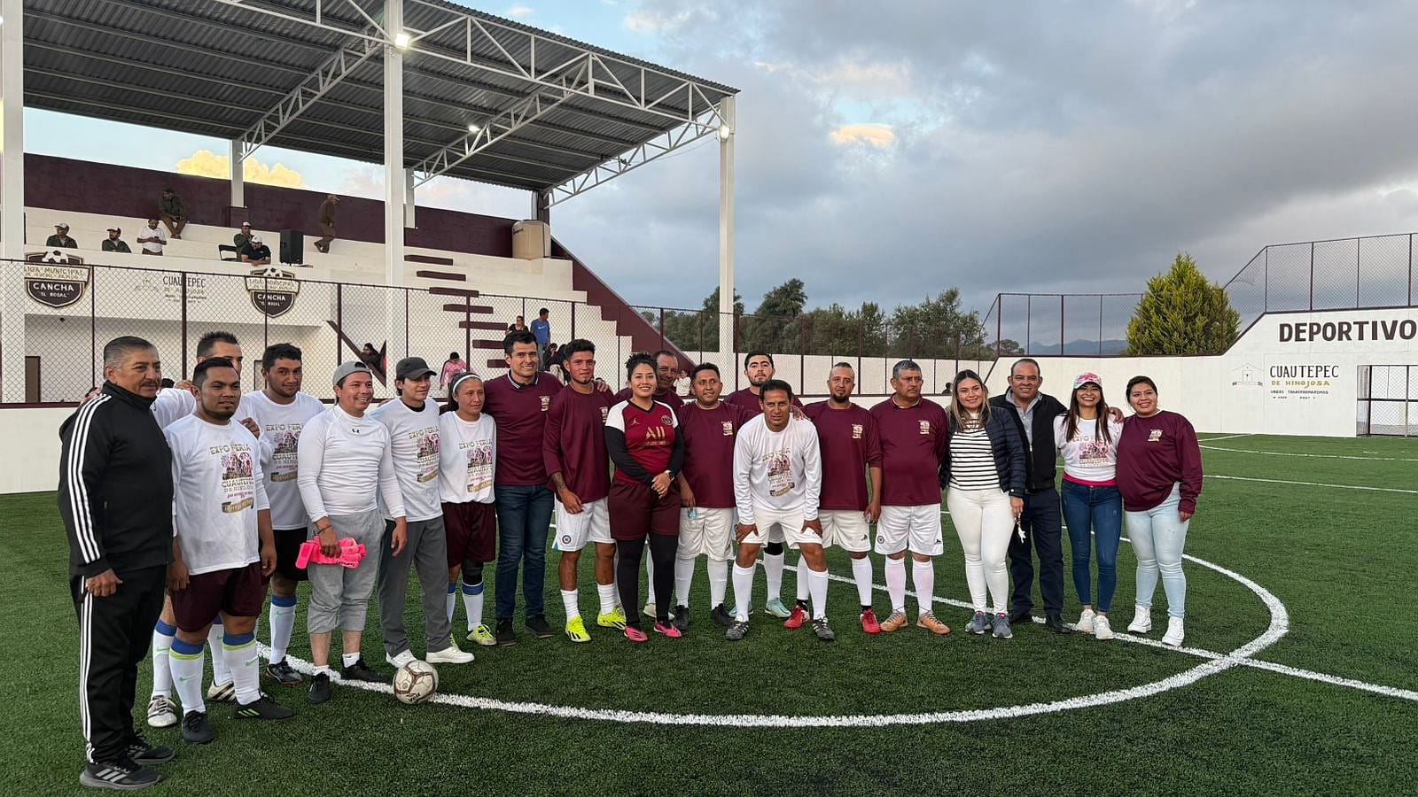 Transforma y reinaugura gobierno de Cuautepec el Deportivo El Rosal