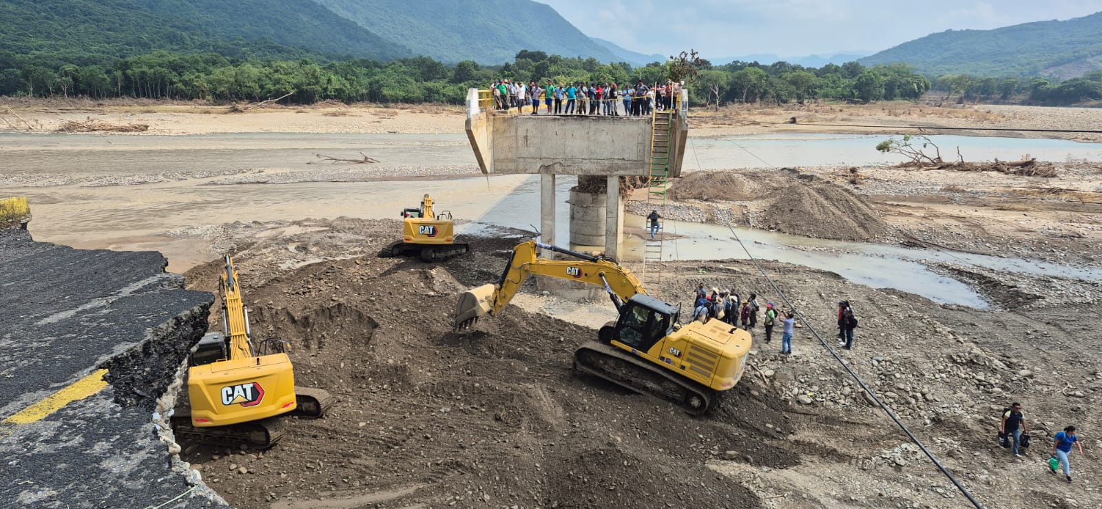 Mantiene SIPDUS los trabajos de manera ininterrumpida en lugares que resultaron afectados por las lluvias