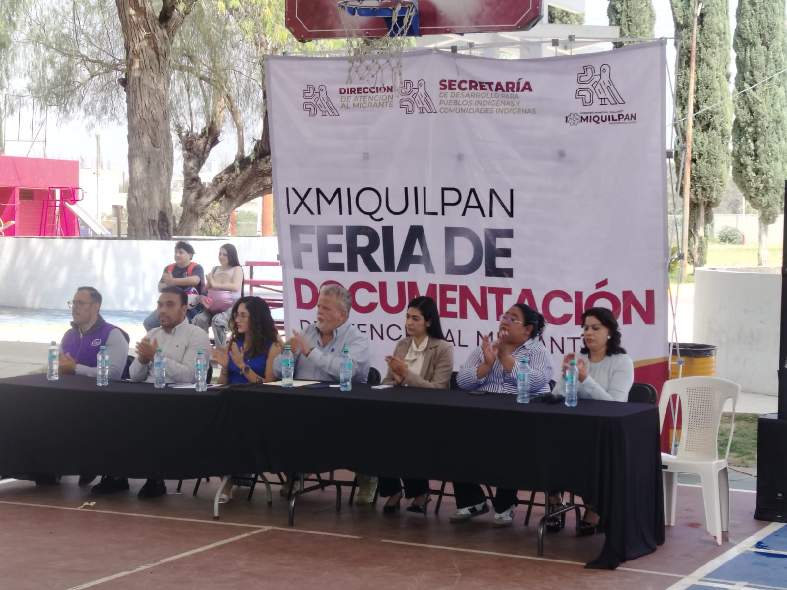Gobierno de Hidalgo ofrece atención regional a familias migrantes 