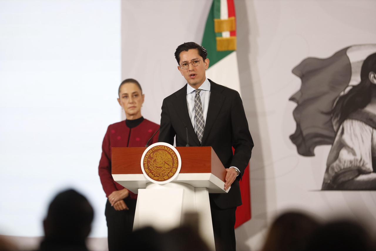 Por motivos de salud, deja De la Fuente Cancillería; entra Roberto Velasco