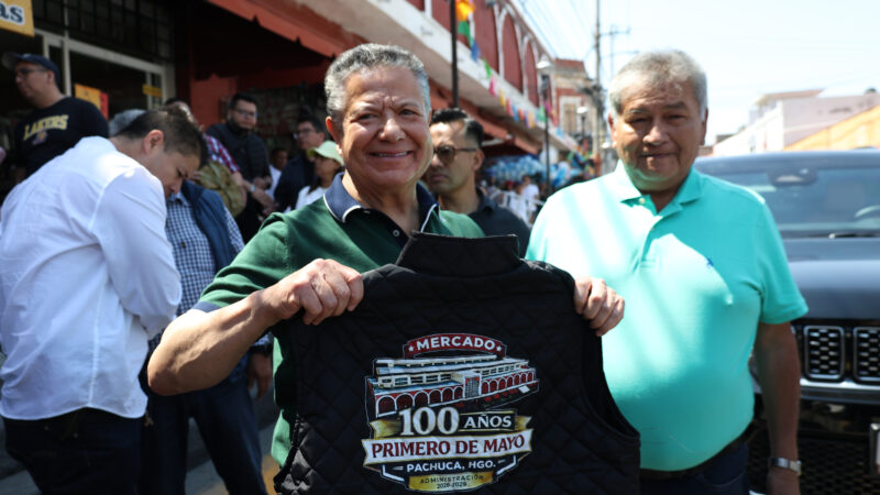 Julio Menchaca destaca legado e identidad del mercado Primero de Mayo