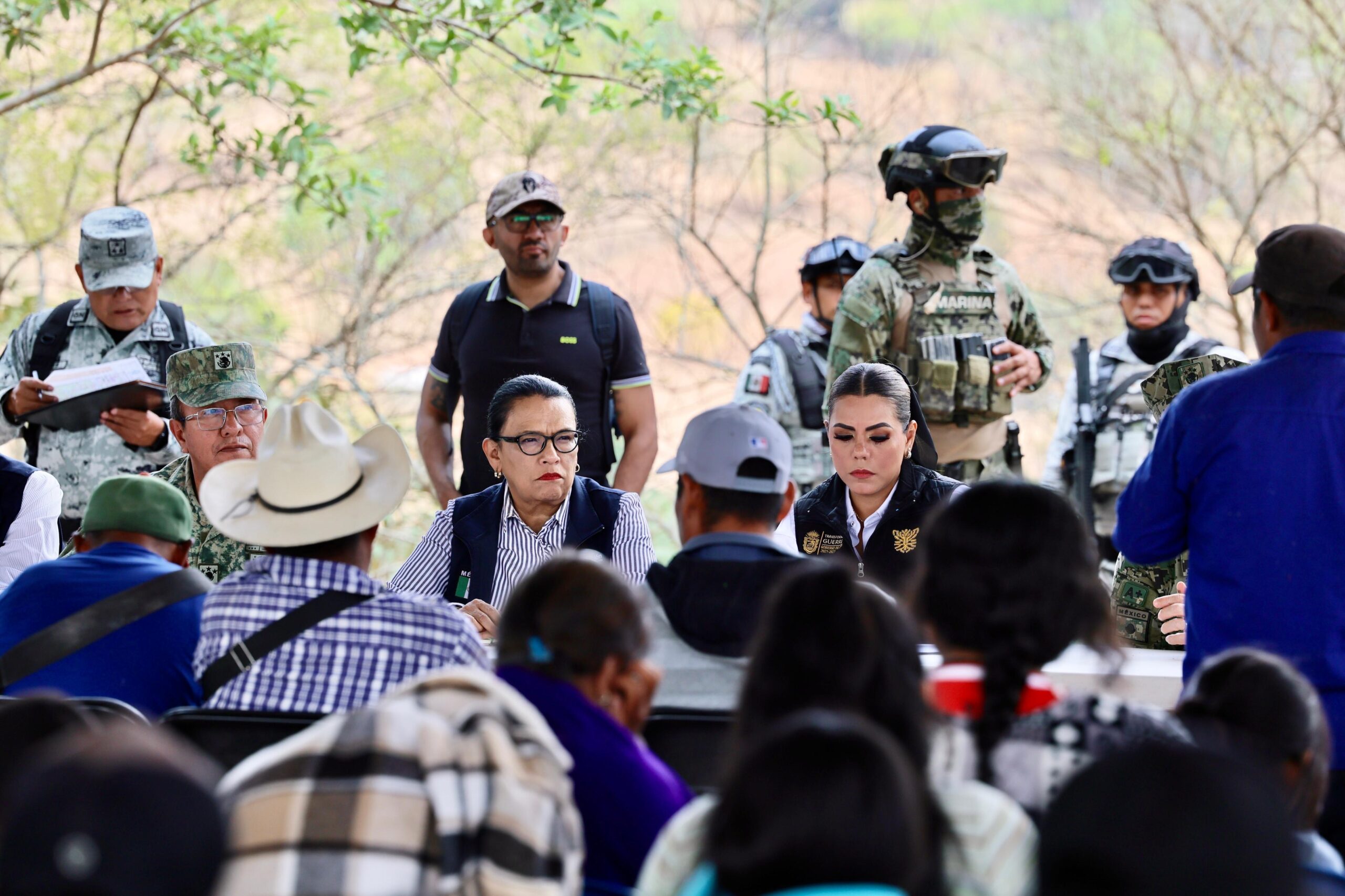 Refuerzan gobierno federal y estatal diálogo y atención a familias desplazadas en Chilapa