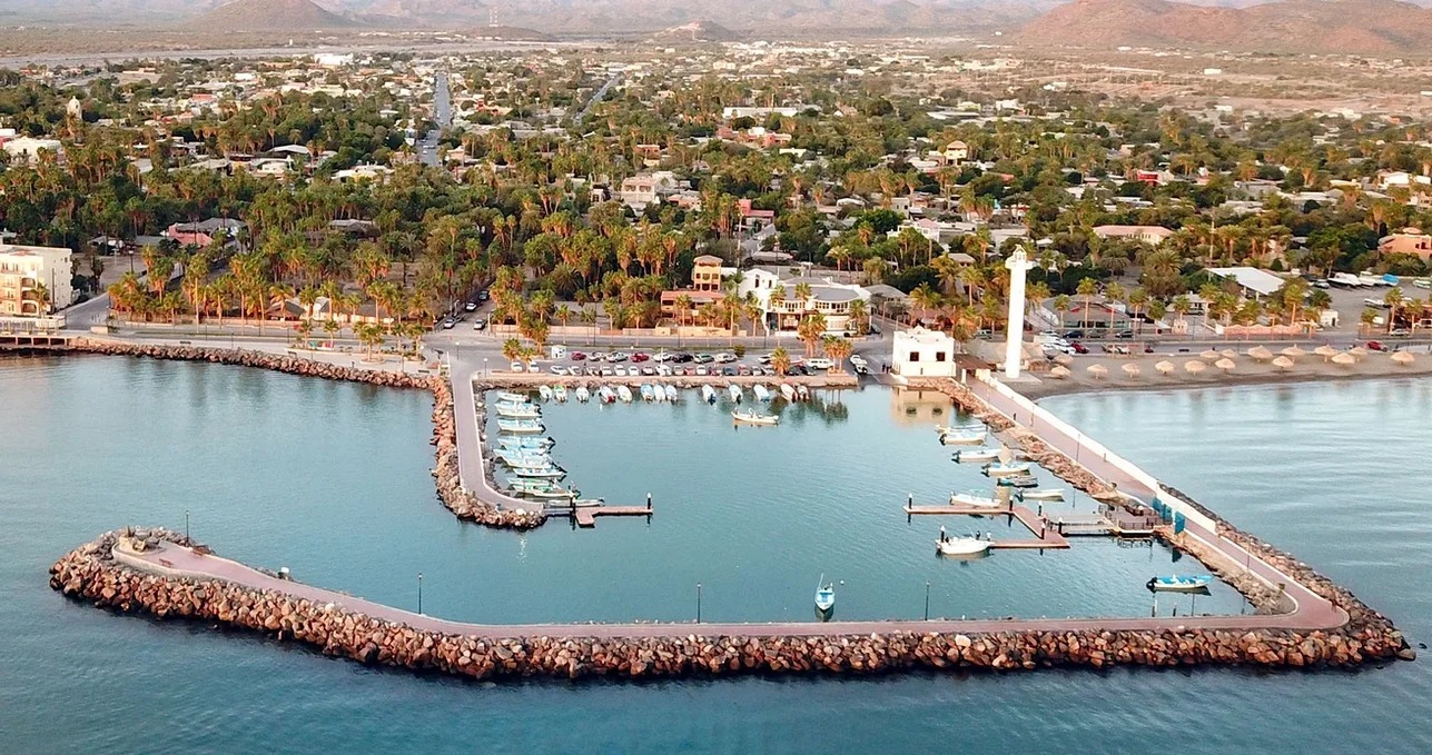 Fortalecen desarrollo marítimo y turístico de Loreto con regularización como Puerto de Altura