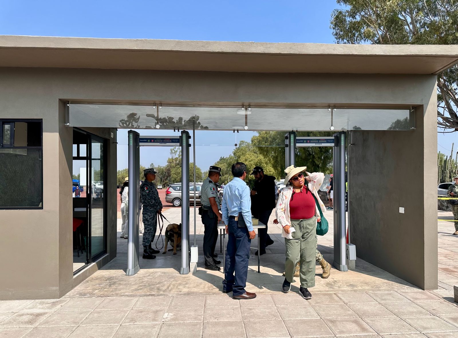 Blinda Guardia Nacional Teotihuacán con drones, binomios caninos y 100 elementos
