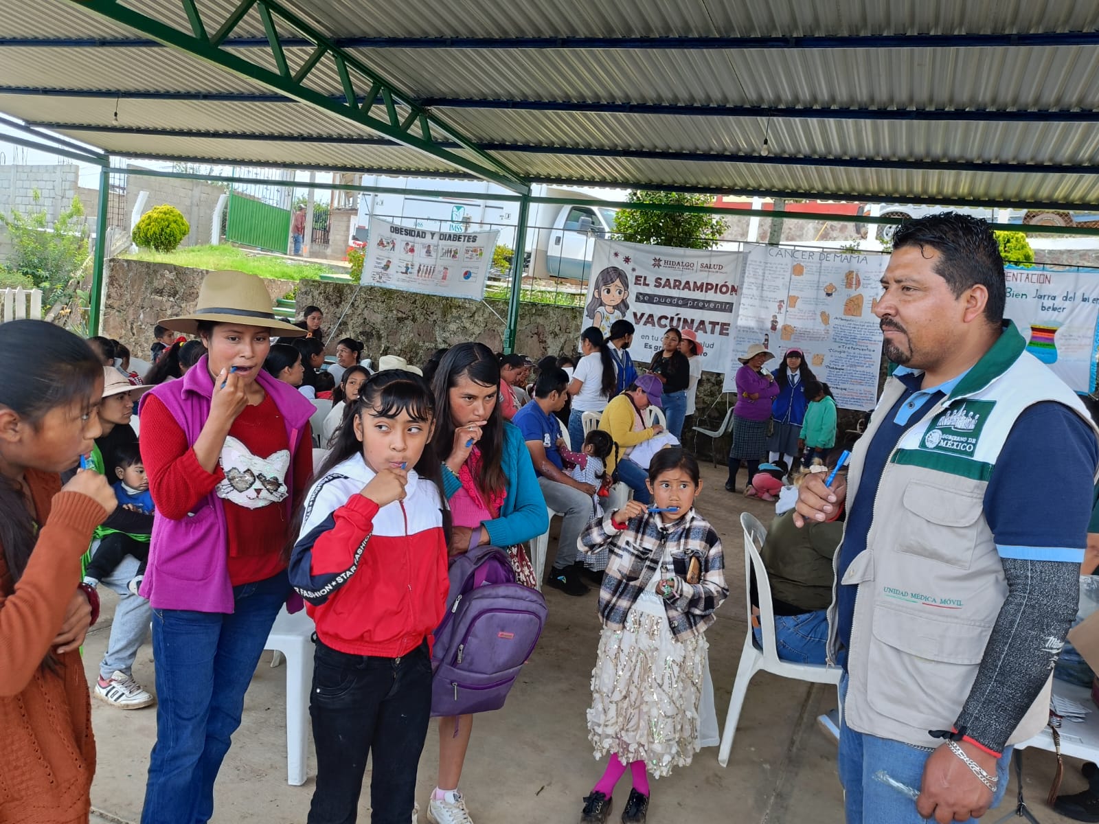 Feria de la Salud beneficia a familias de Coyametpec