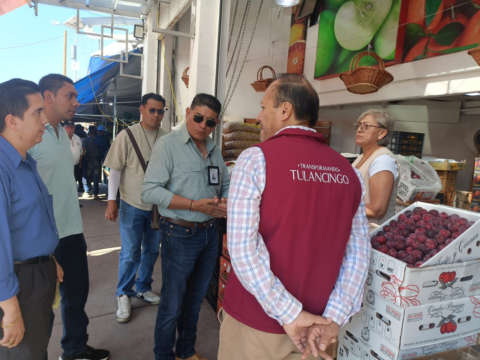Despejan vía pública en zona de la Central de Abasto: Aplicaron ocho sanciones a comerciantes