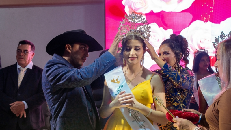 Zisa Ramírez es coronada Reina de la Feria del Señor de Singuilucan 2026