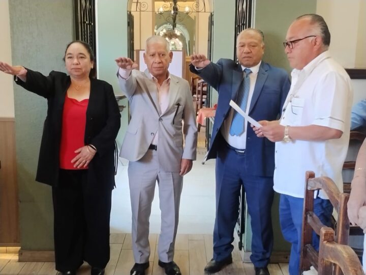 Asume Juan Martín Díaz la presidencia de la mesa directiva del Foro de Profesionistas en derecho de Tulancingo